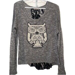 Free Kisses Owl Graphic Lace Back Top XL Gray Boho Long Sleeve Sheer Lace Back
